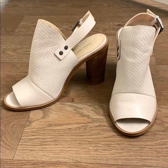 nine west chunky heel sandal